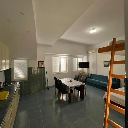 Arma Apartment
